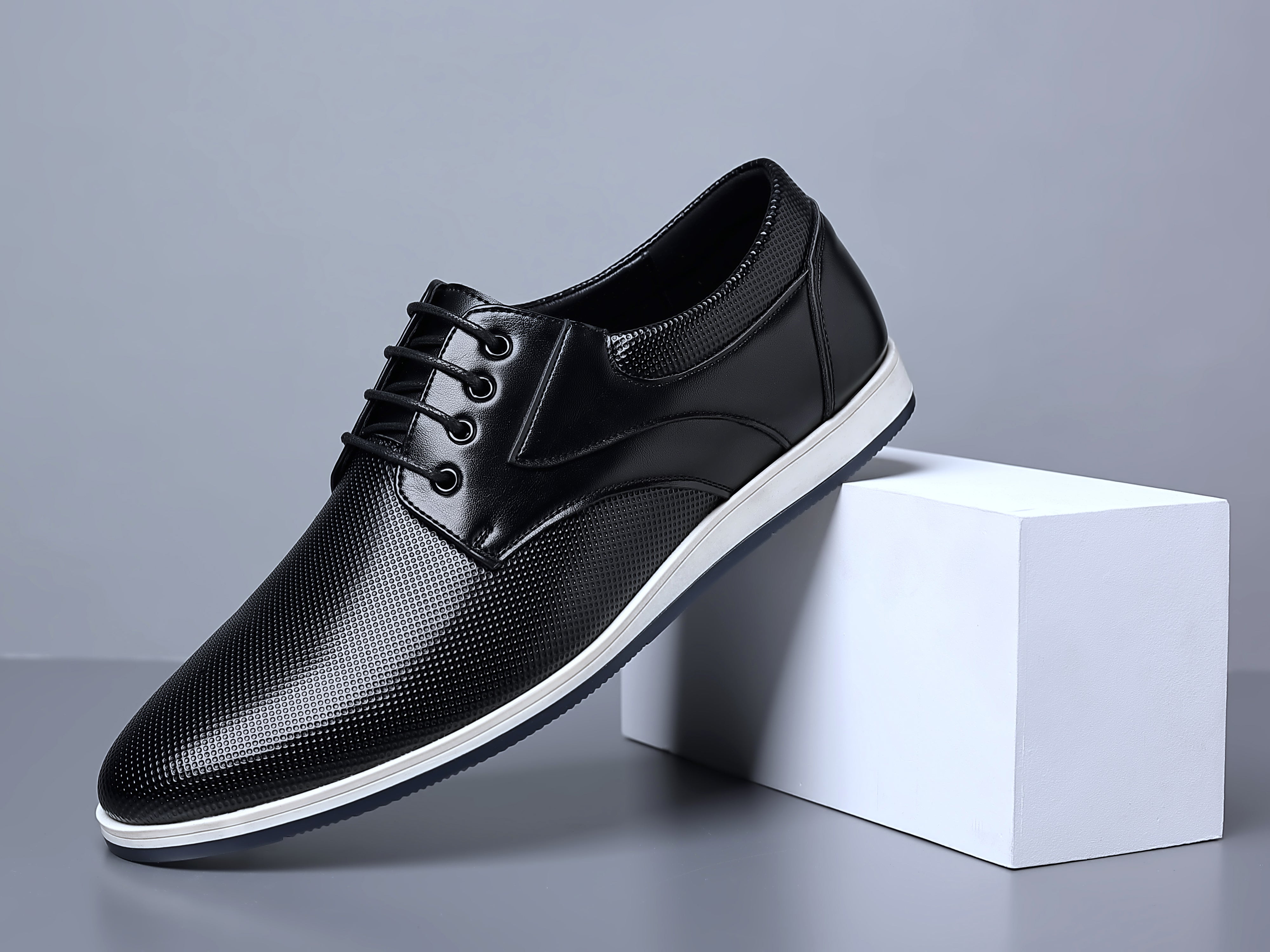 Men's Leather Low Top Oxfords