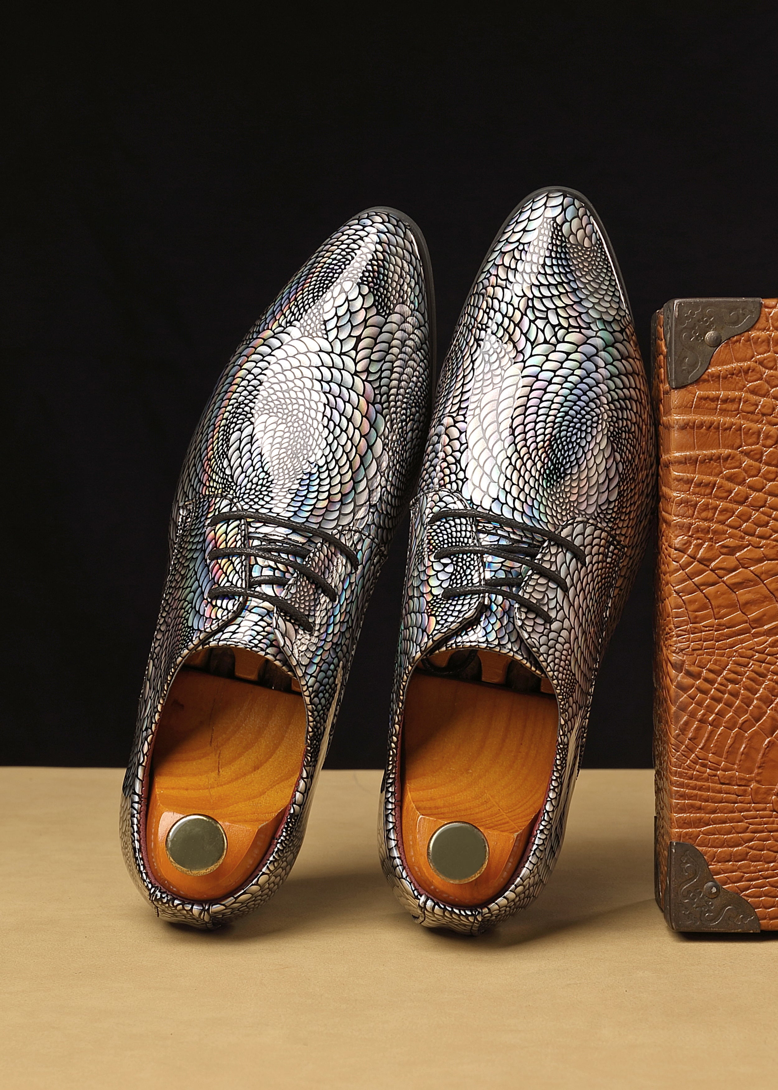 Men's Floral Patent Leather Derby Shoes