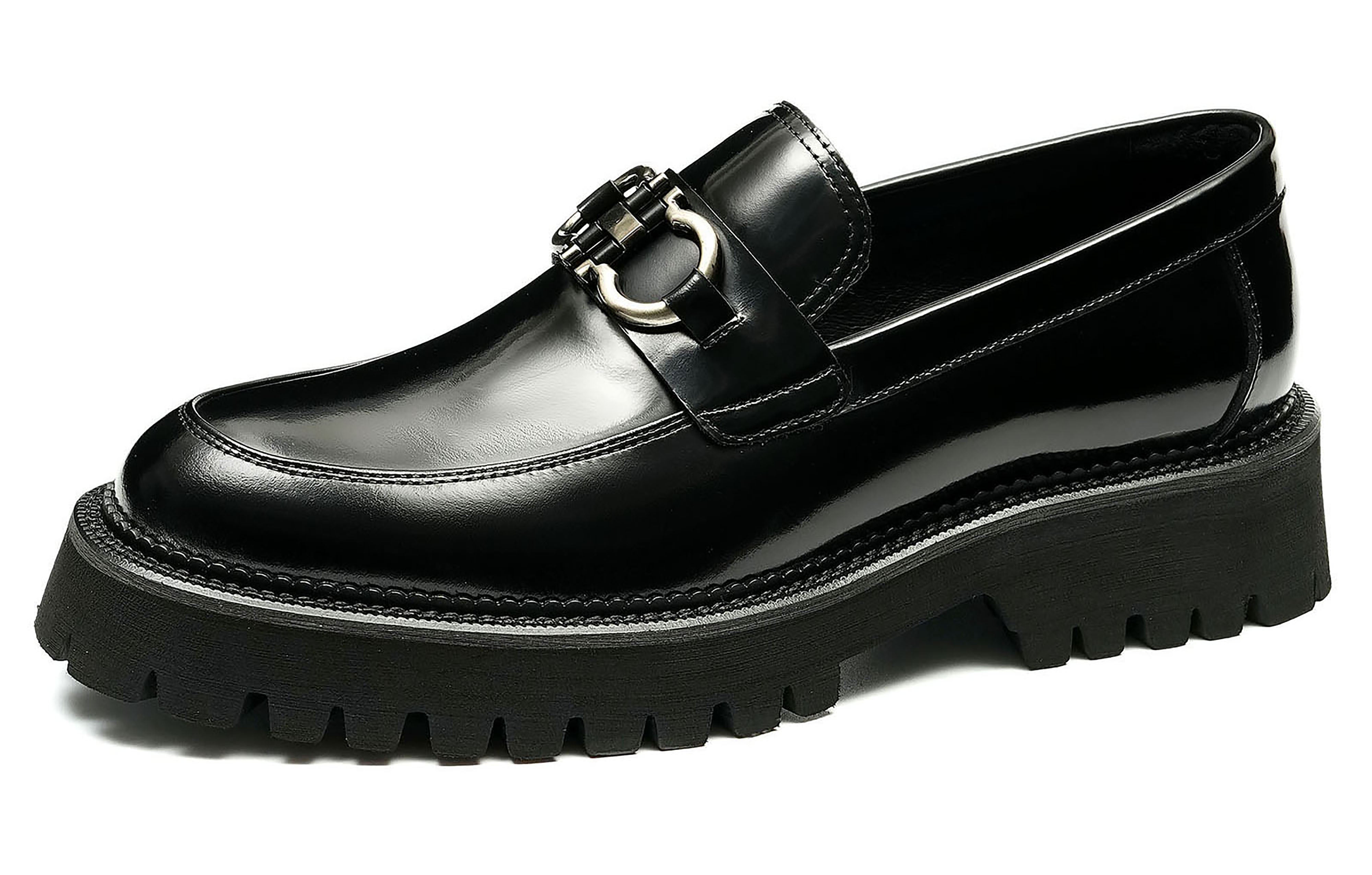 Mocasín con hebilla Horsebit de vestir para hombre