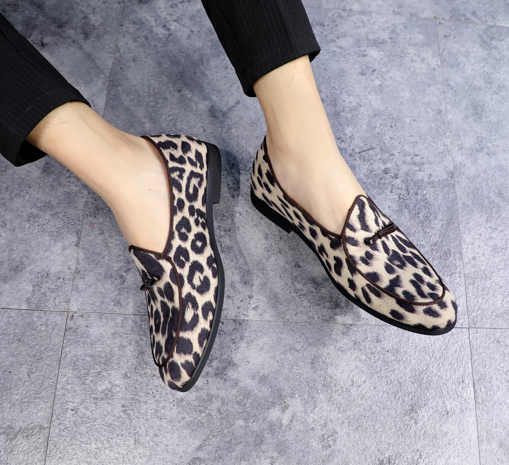 Men's Leopard Bow Casual Loafers