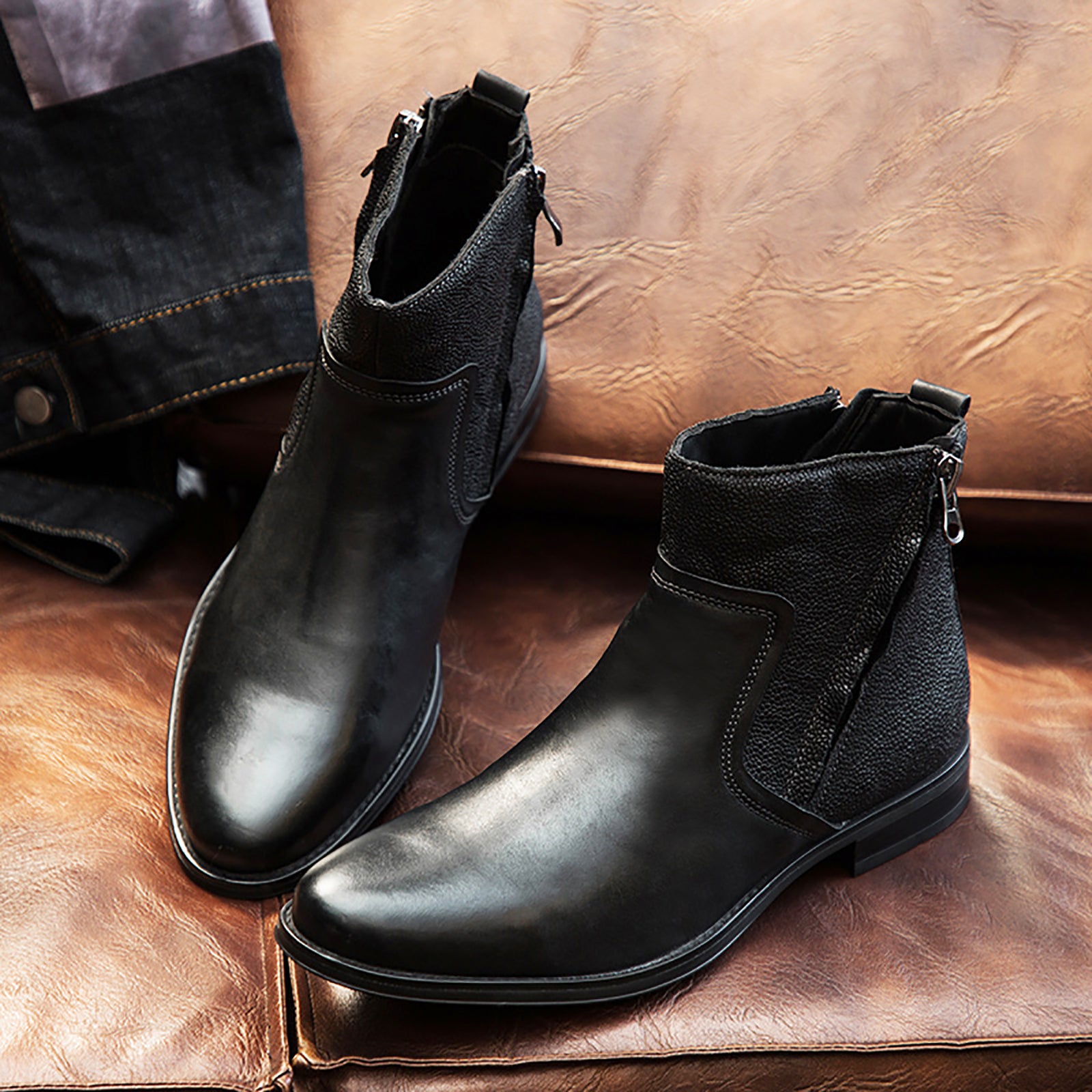 Men's Pointed-Toe Chelsea Boots