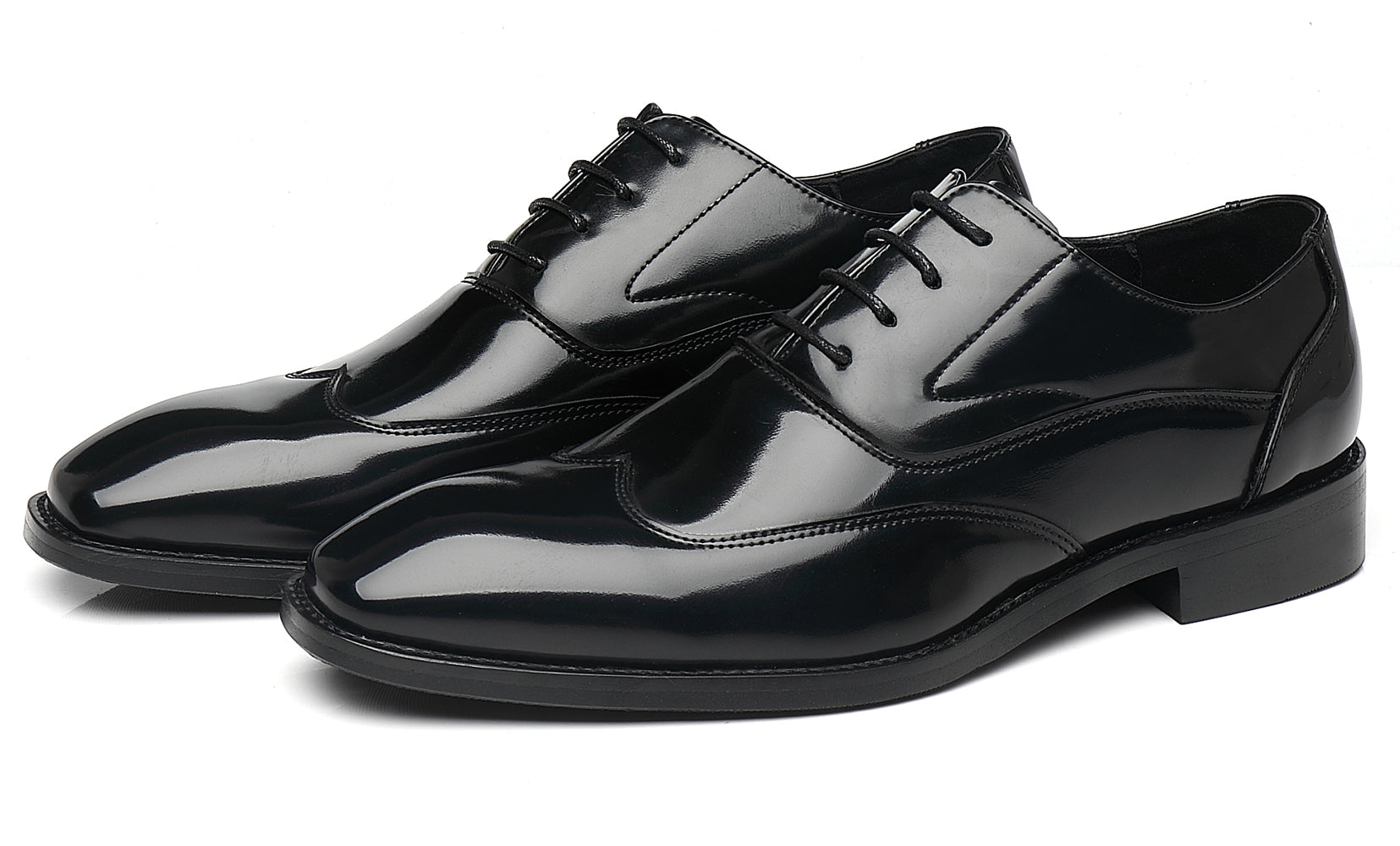 Oxfords Wingtip para hombre con 4 ojales