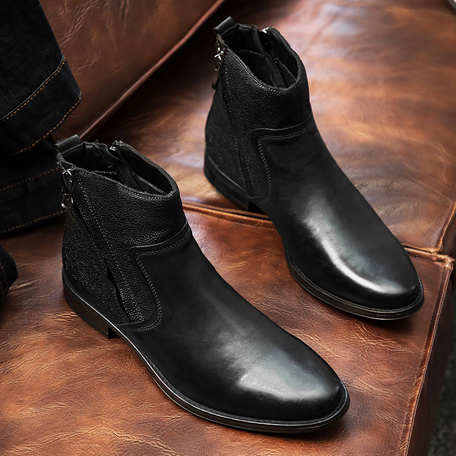 Men's Pointed-Toe Chelsea Boots