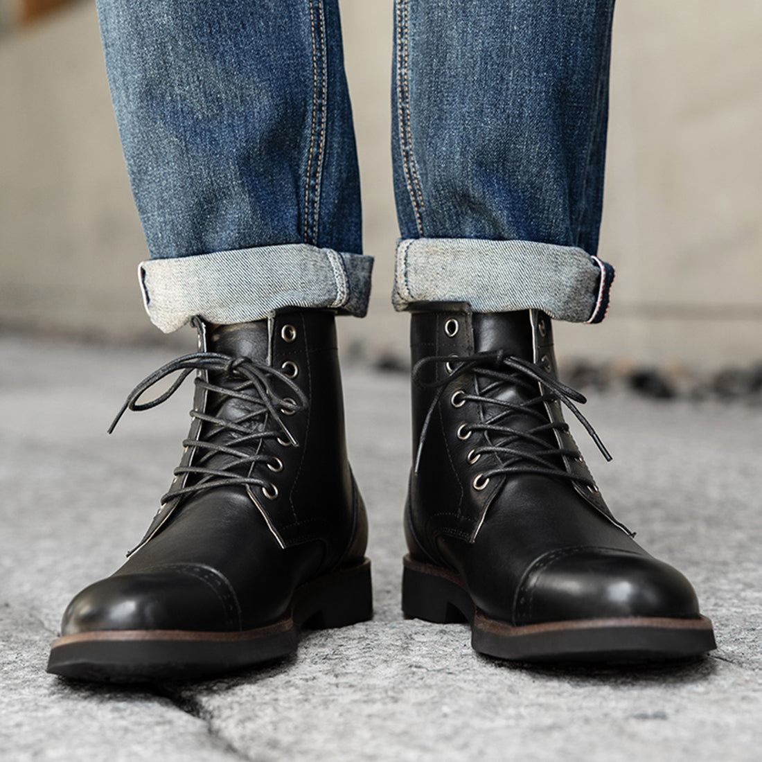 Botas utilitarias de vestir brogues para hombre