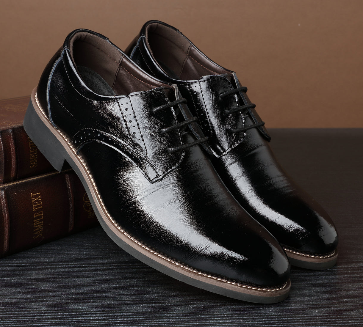 Zapatos brogue informales para hombre Derby