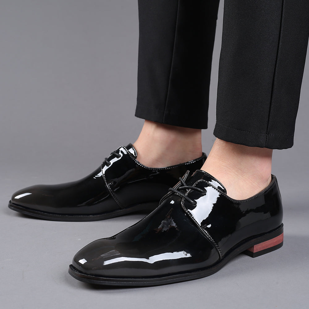 Zapatos Derby brillantes de cuero estampado para hombre