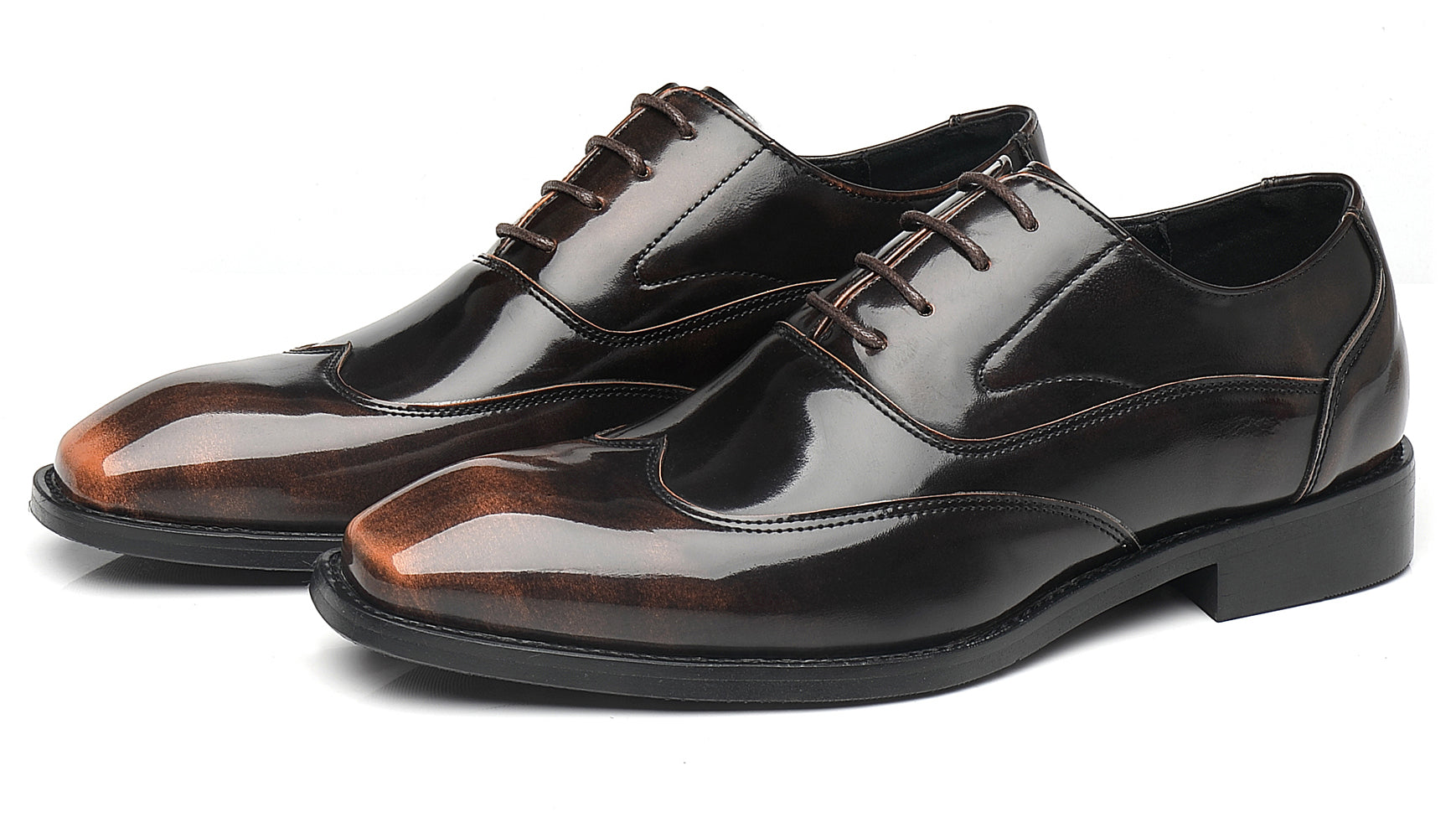 Oxfords Wingtip para hombre con 4 ojales