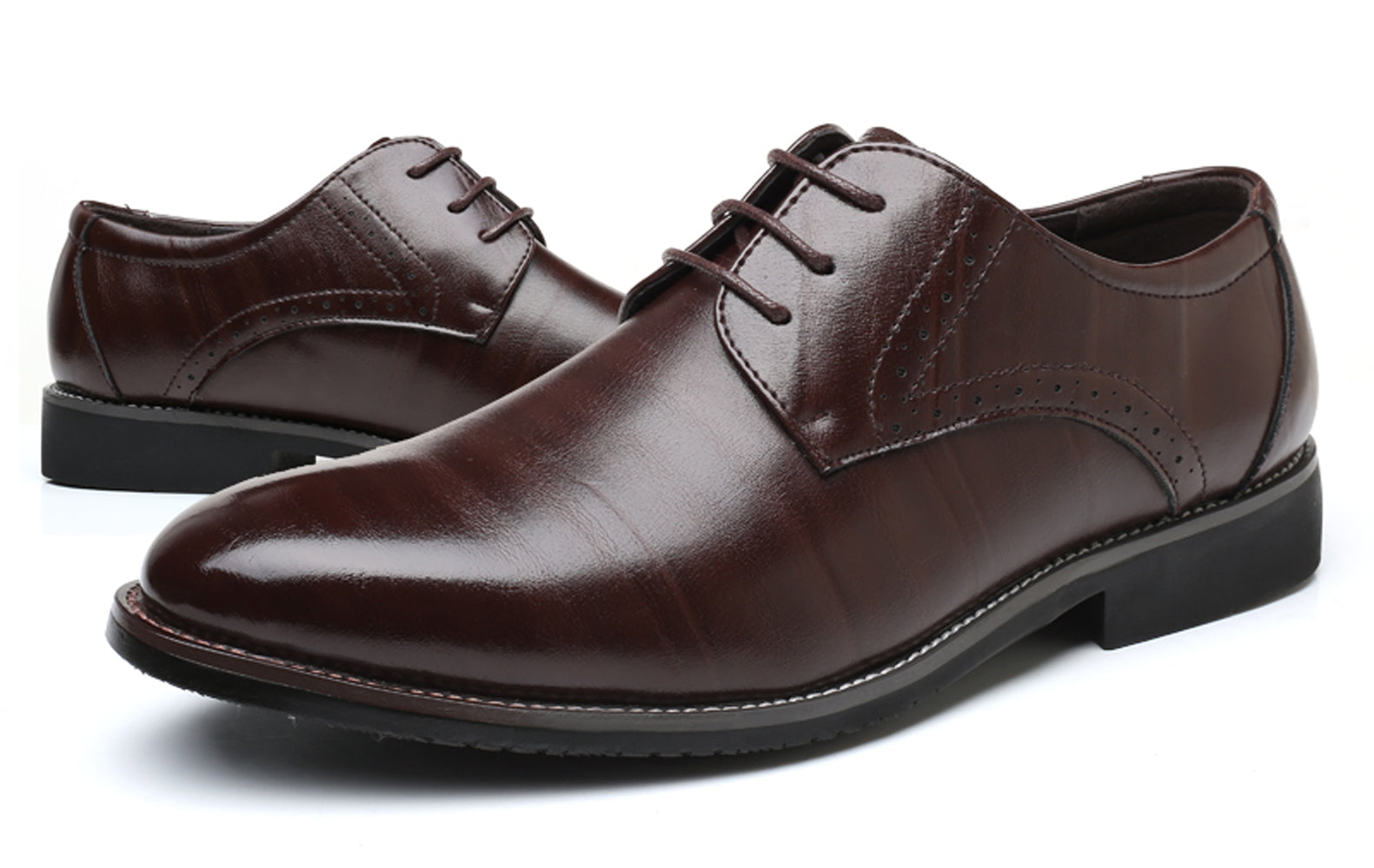 Zapatos Derby lisos Brogue para hombre