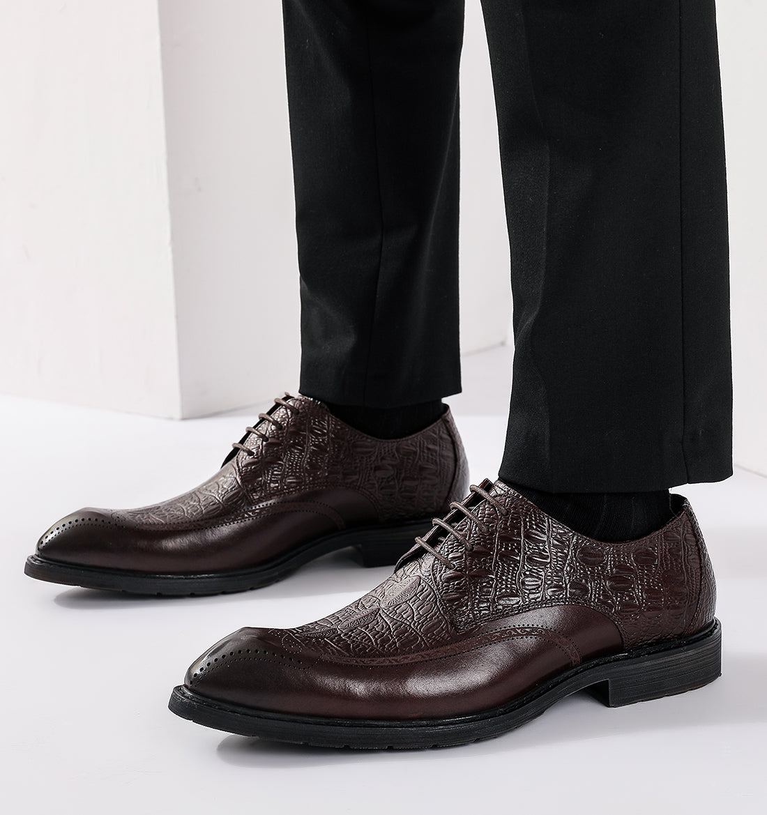 Derby Brogue de cuero genuino para hombre 