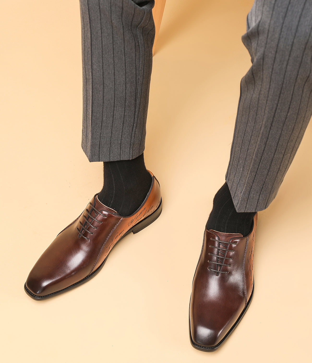 Zapatos formales Oxfords clásicos de cuero para hombre