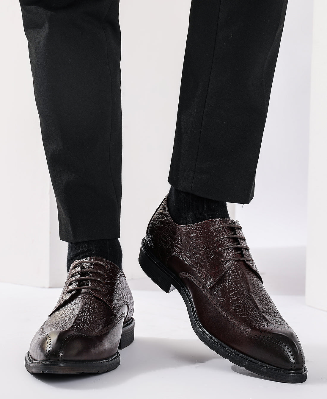 Derby Brogue de cuero genuino para hombre 