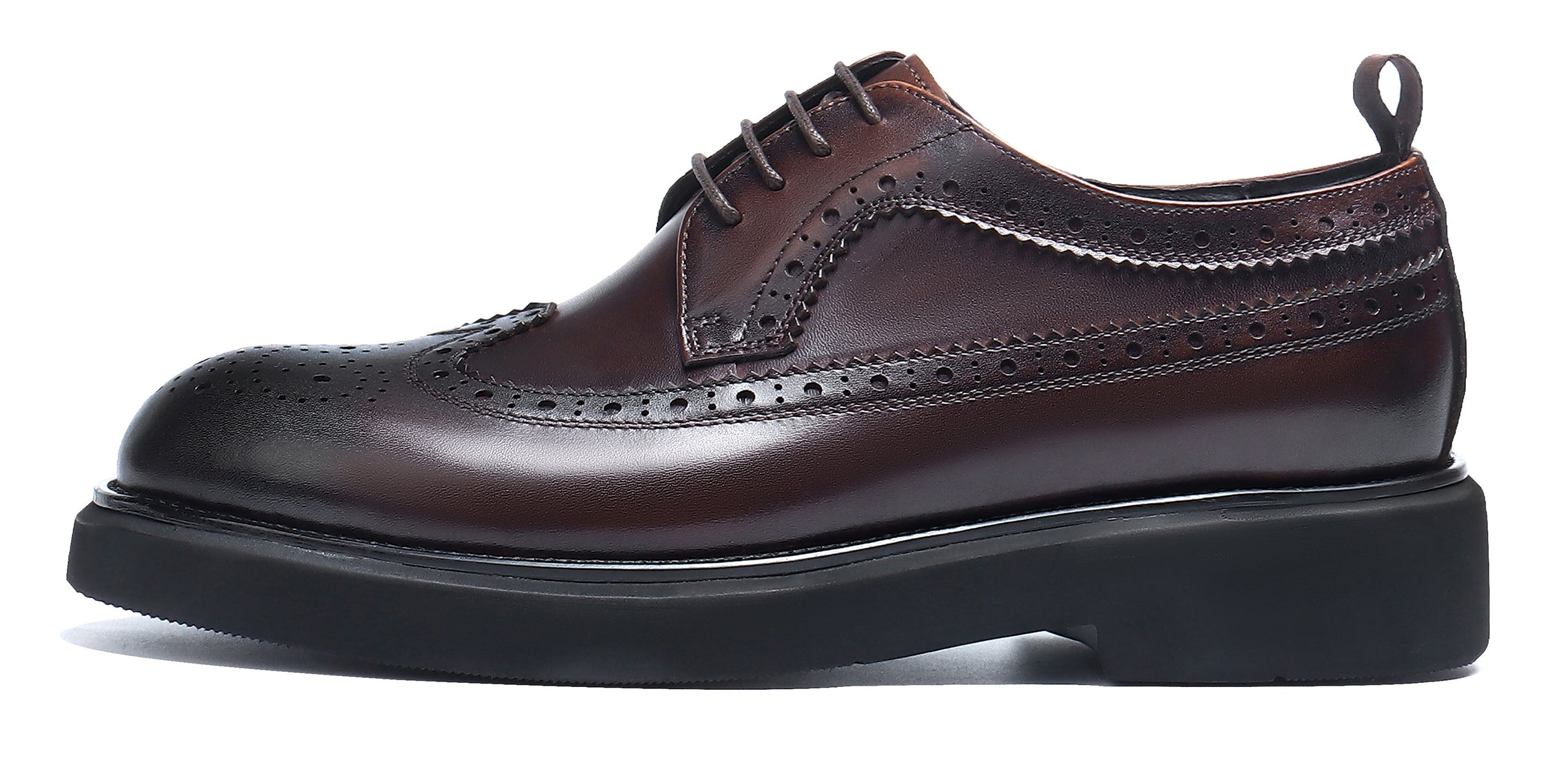 Derby de cuero Brogue Fashion para hombre 