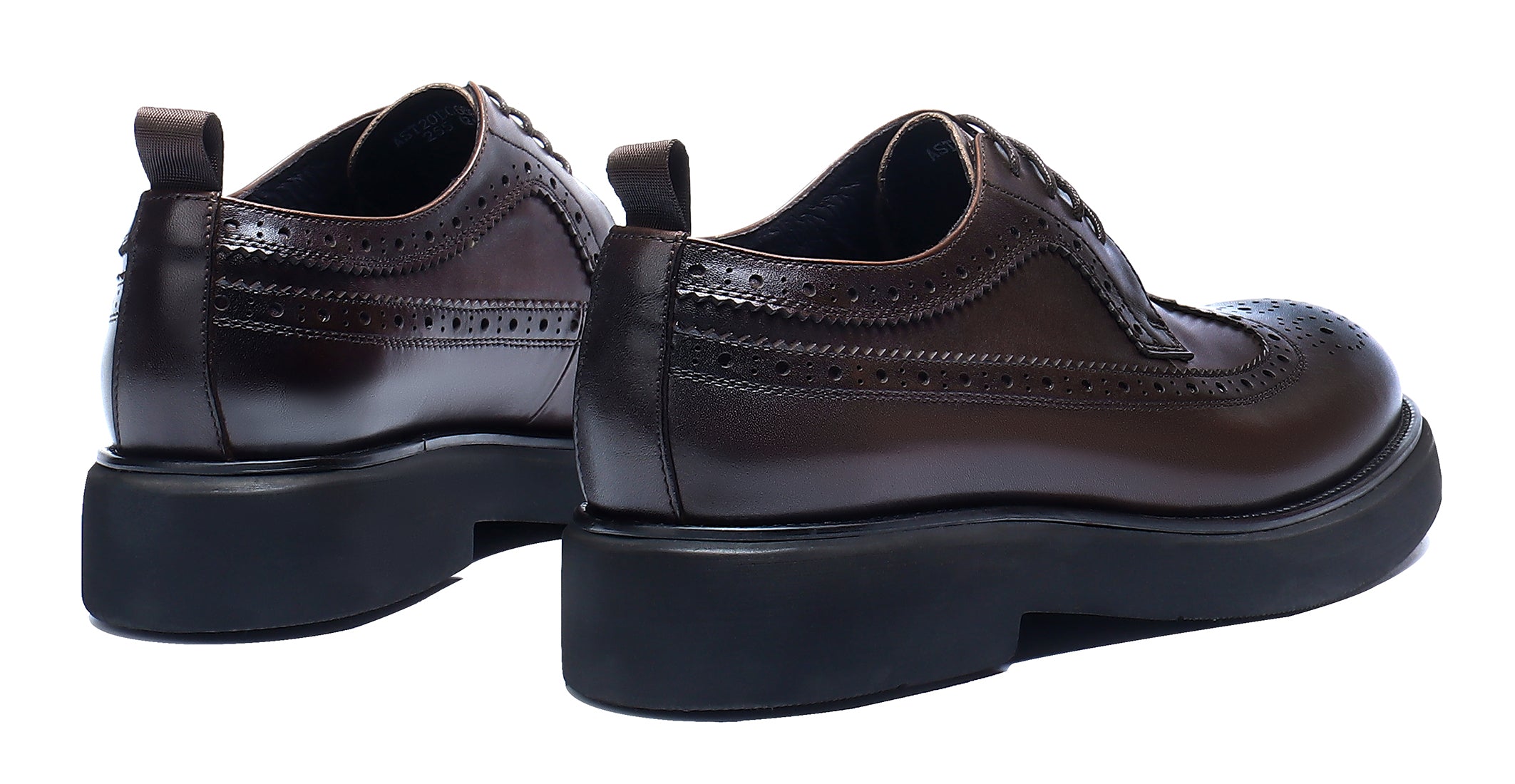 Derby de cuero Brogue Fashion para hombre 