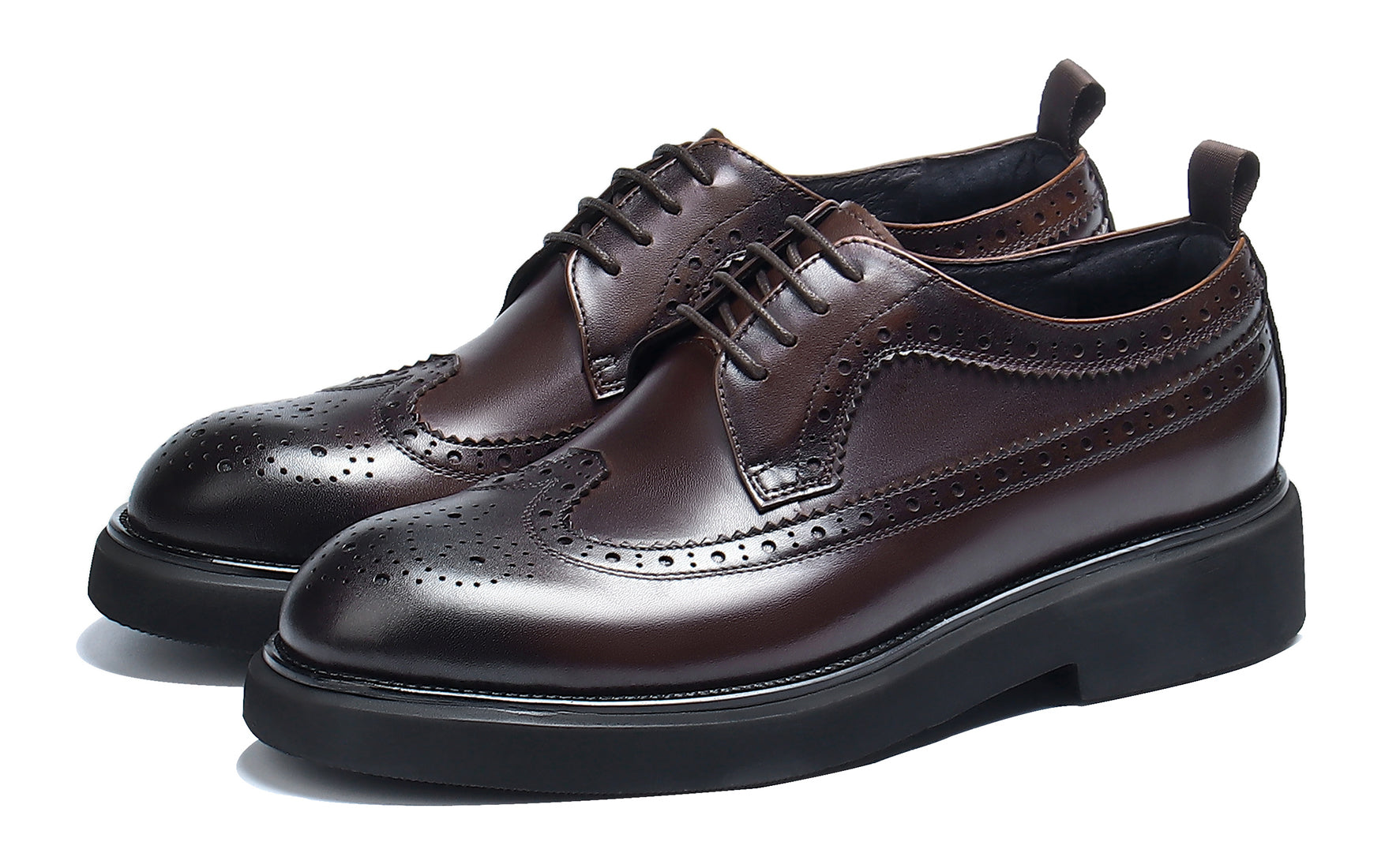 Derby de cuero Brogue Fashion para hombre 