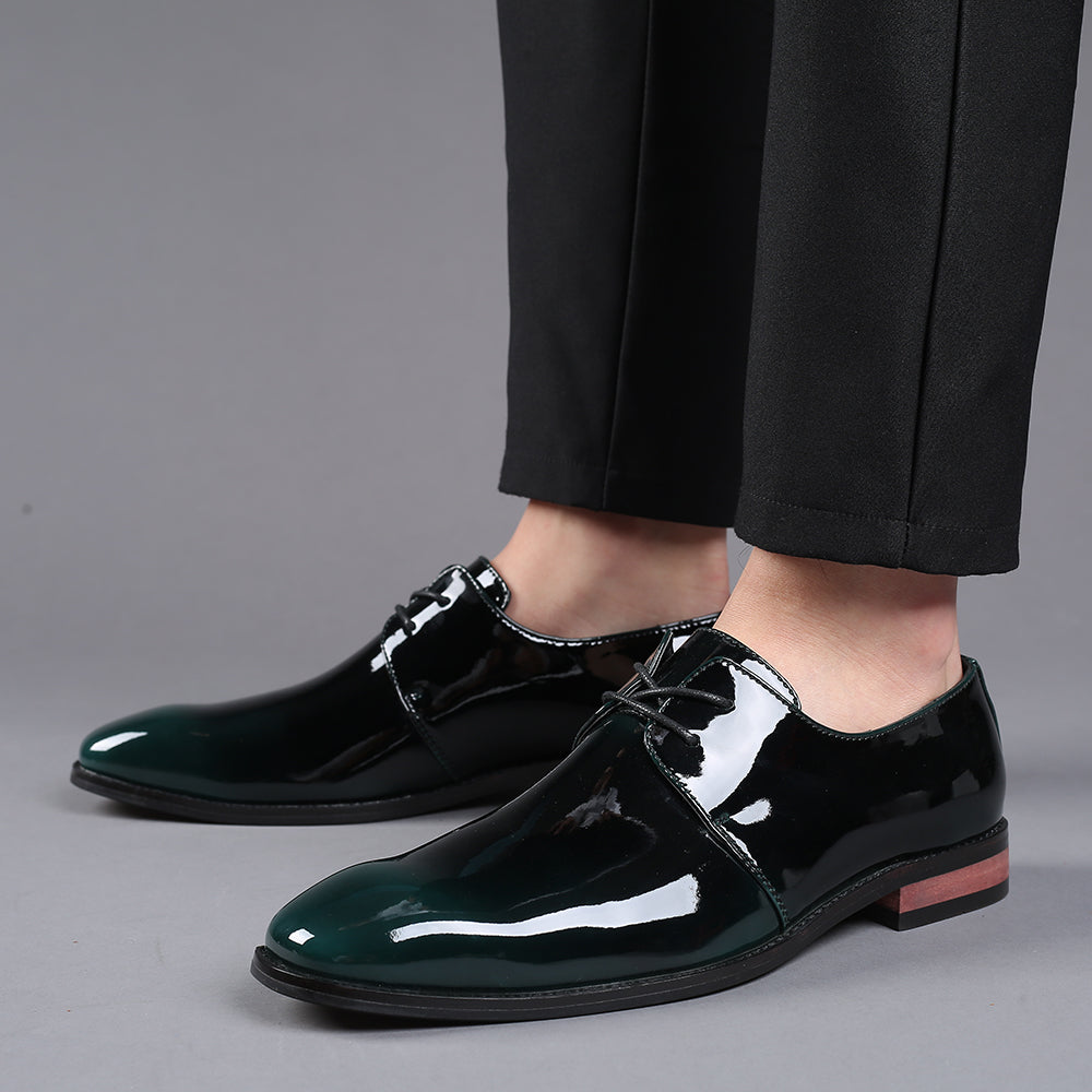 Zapatos Derby brillantes de cuero estampado para hombre