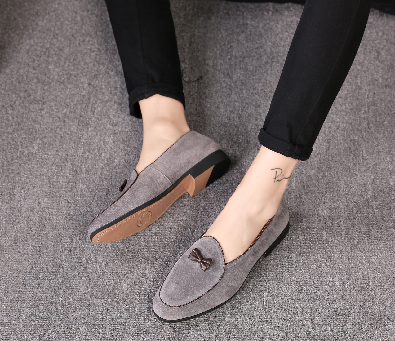 Men's Suede Bow Loafers