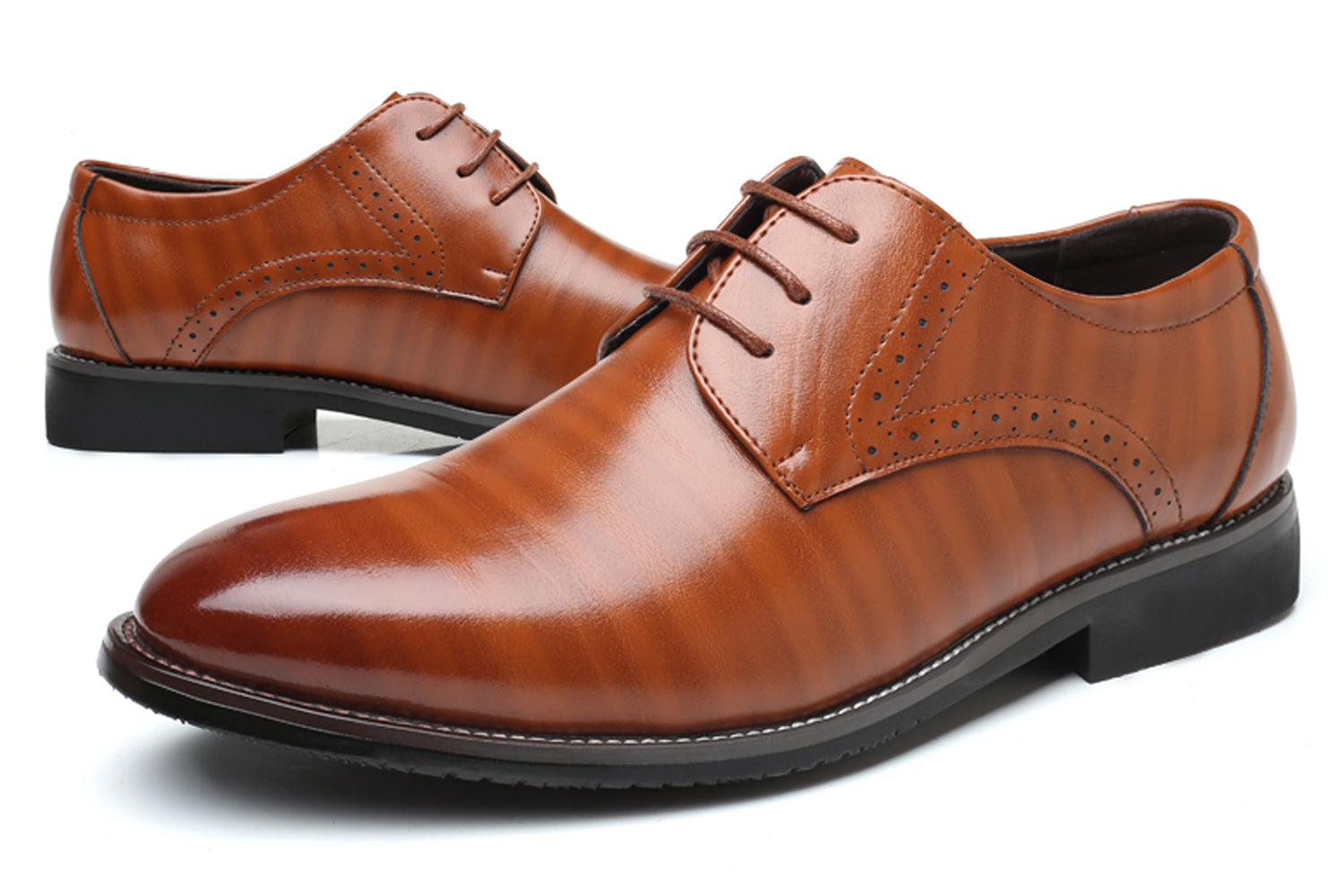 Zapatos Derby lisos Brogue para hombre