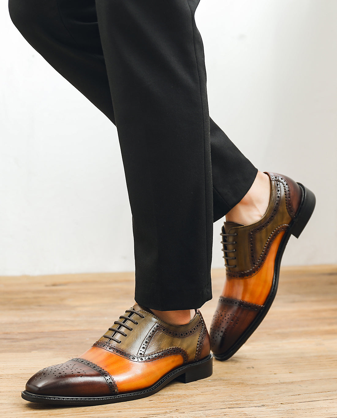 Oxford colorido de cuero brogue para hombre 