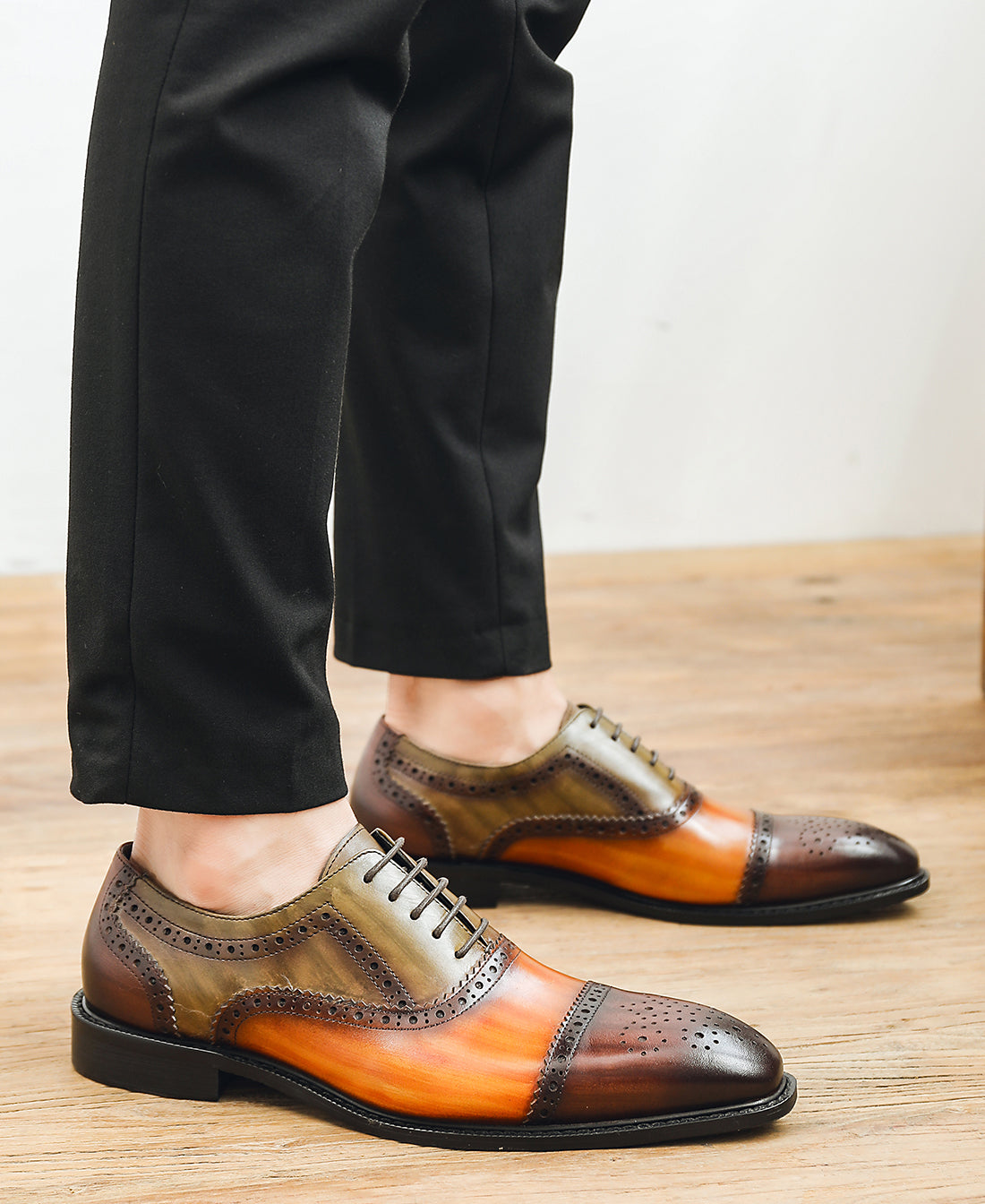 Oxford colorido de cuero brogue para hombre 