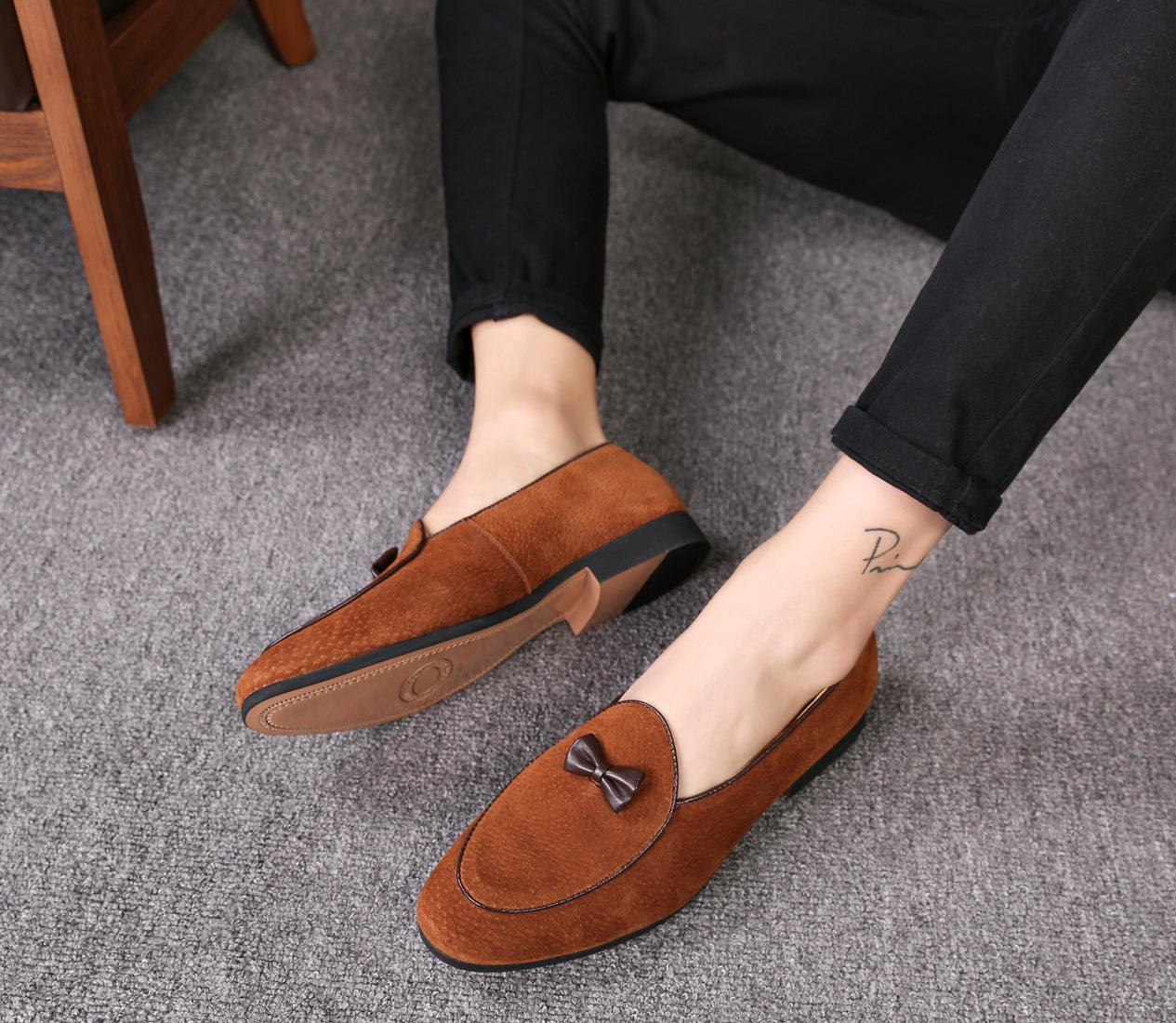 Men's Suede Bow Loafers